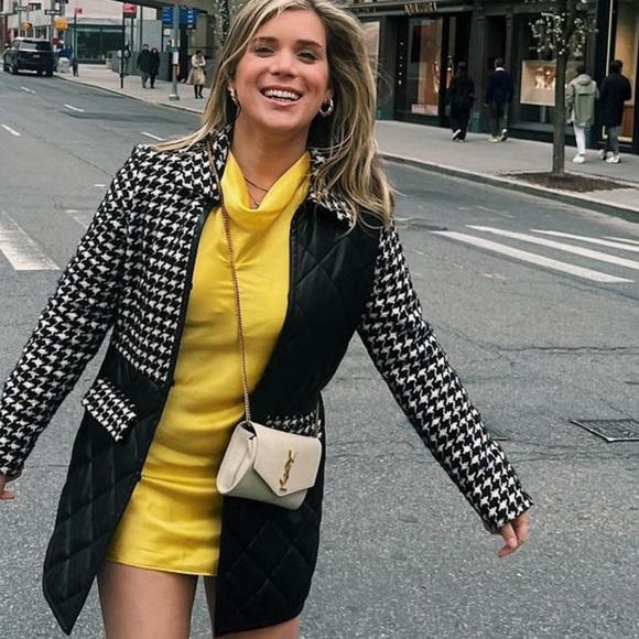 Yellow silk Amanda uprichard - Picture 2 of 2